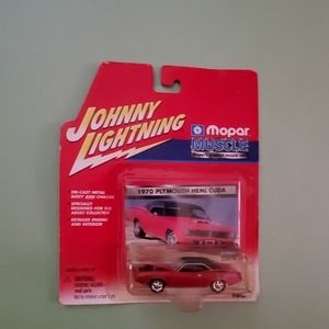 Johnny Lightning 1970 Plymouth Hemi Cuba